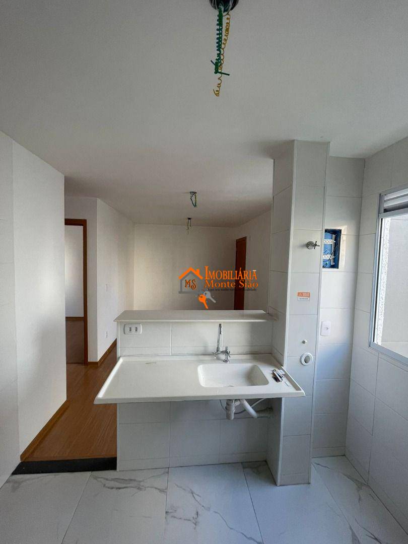 Apartamento à venda com 2 quartos, 38m² - Foto 11