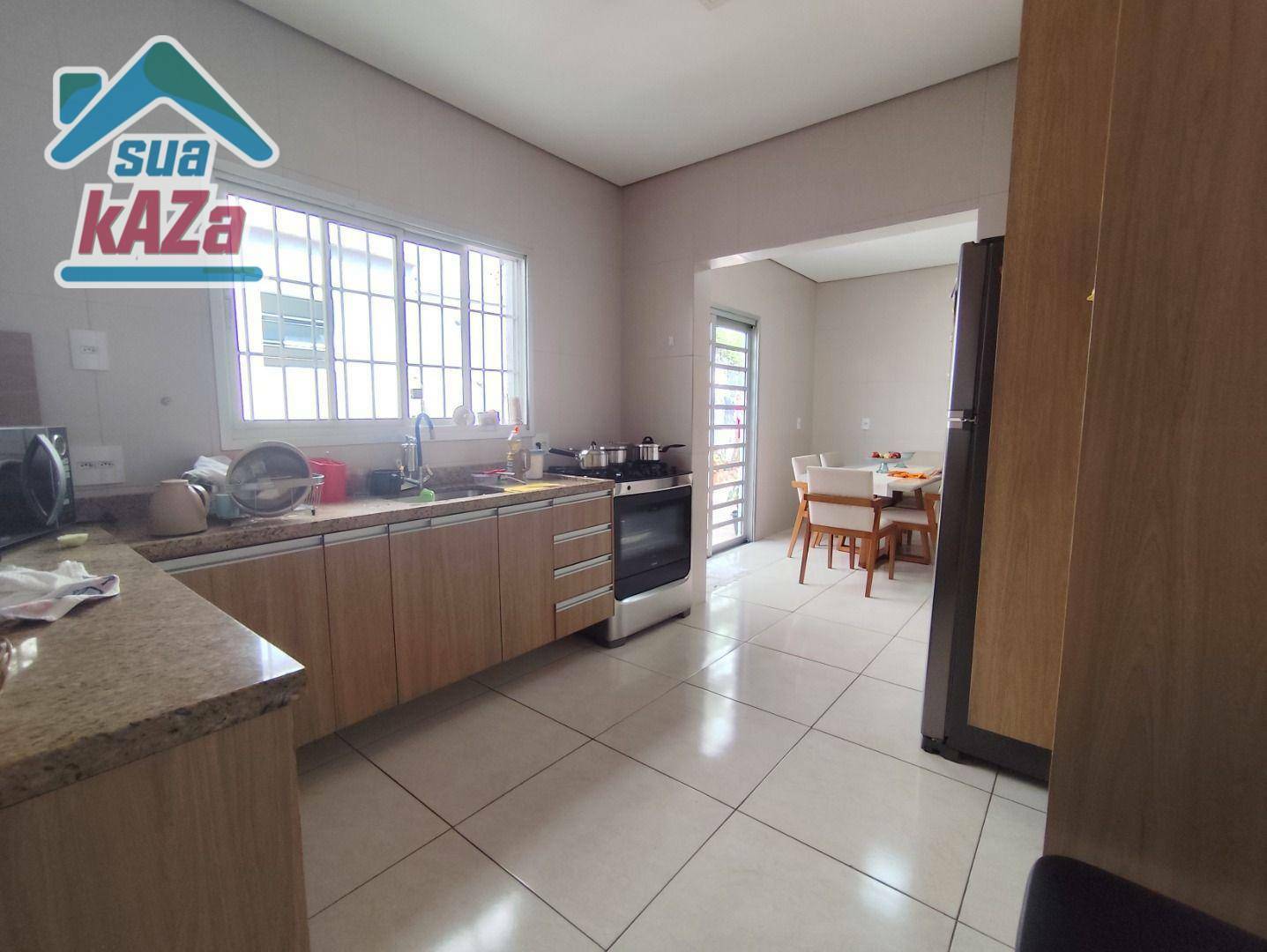 Casa à venda com 3 quartos, 160m² - Foto 11