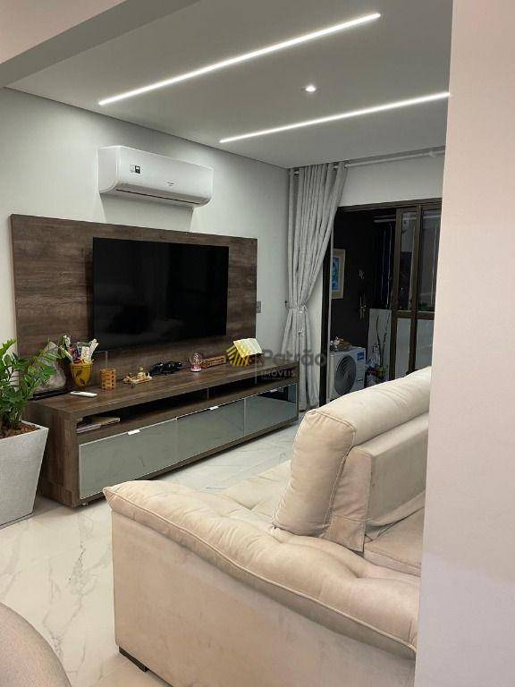 Apartamento à venda com 3 quartos, 107m² - Foto 8