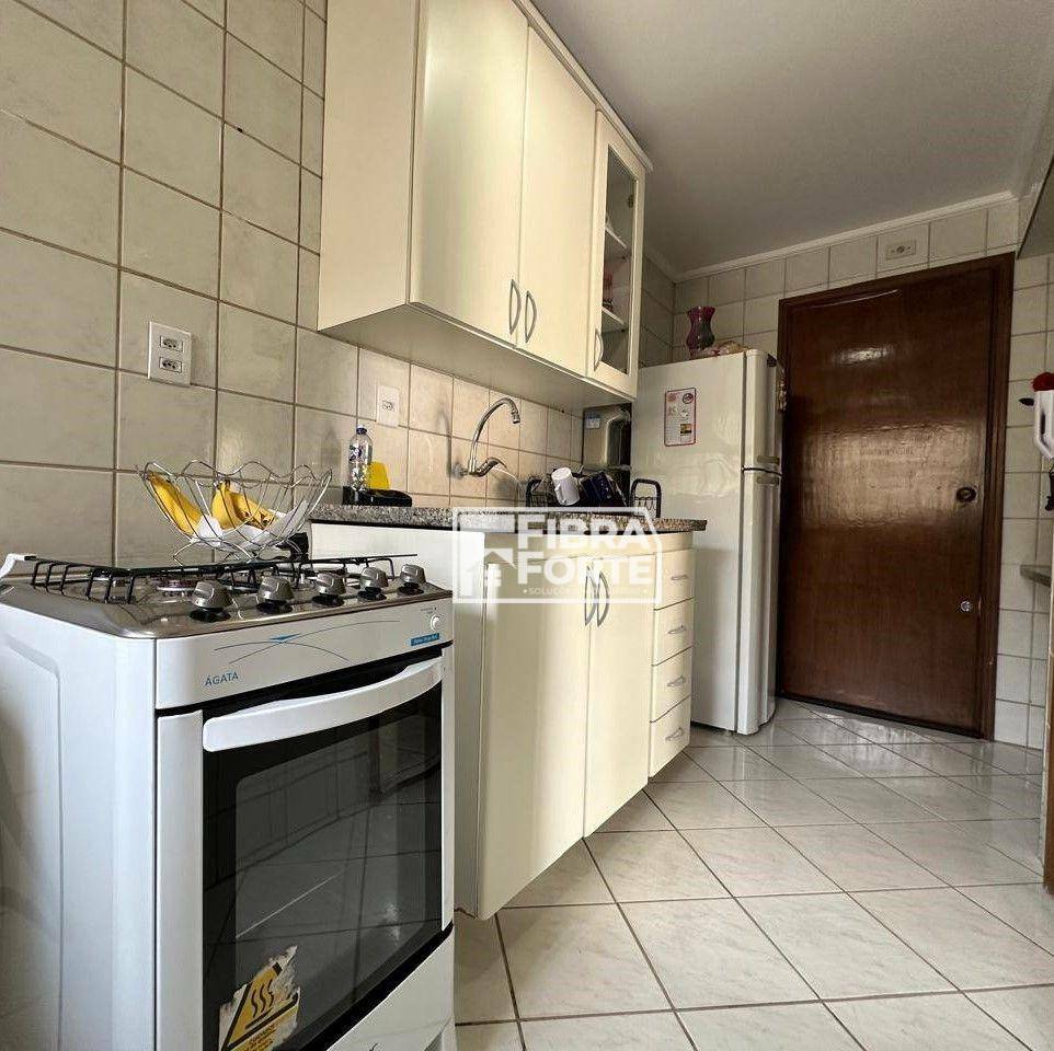 Apartamento à venda com 3 quartos, 70m² - Foto 6