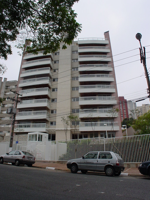 Apartamento à venda com 4 quartos, 180m² - Foto 1