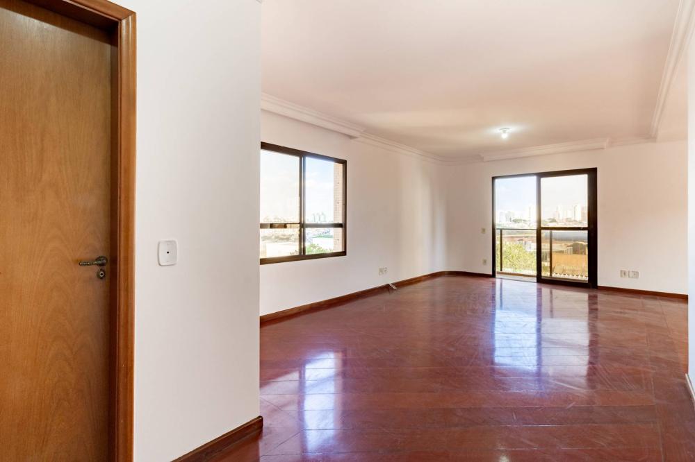 Apartamento à venda com 3 quartos, 185m² - Foto 3