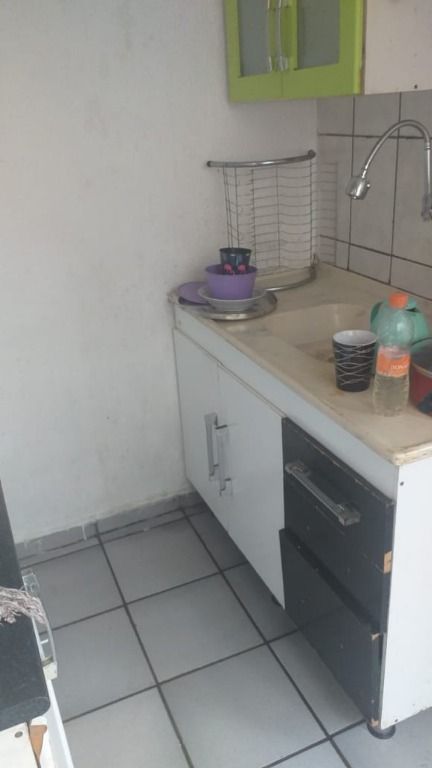 Apartamento à venda com 2 quartos, 45m² - Foto 11