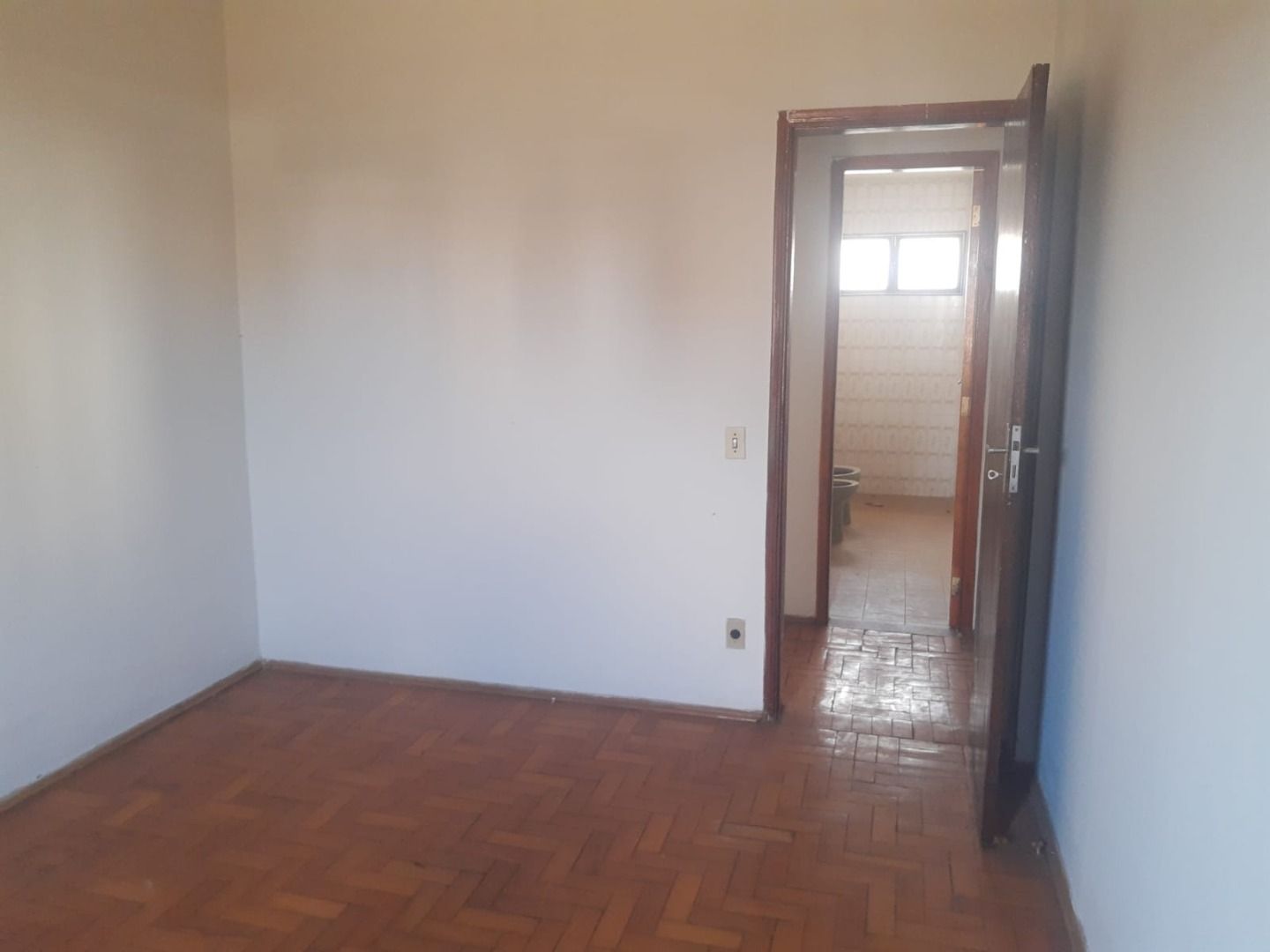 Apartamento à venda com 3 quartos, 80m² - Foto 19