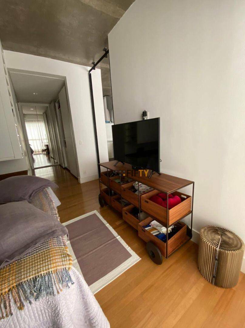 Apartamento para alugar com 1 quarto, 100m² - Foto 21