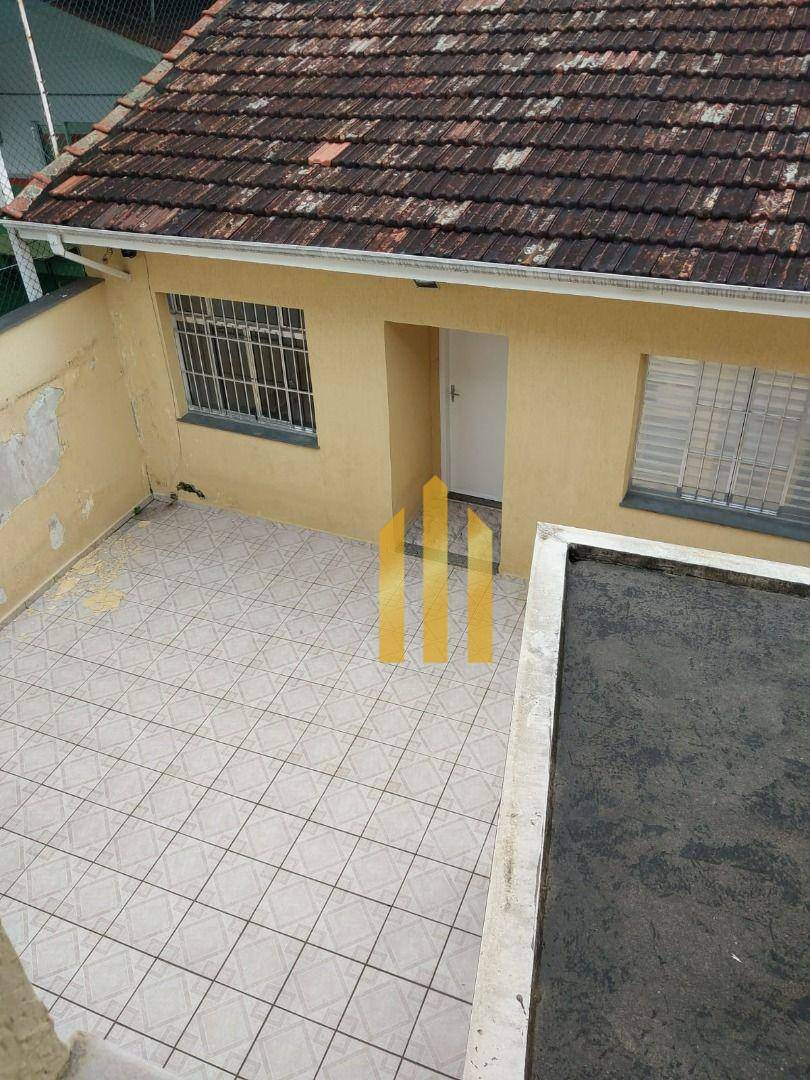 Sobrado à venda e aluguel com 3 quartos, 180m² - Foto 39