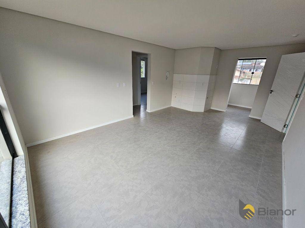 Apartamento à venda com 2 quartos, 64m² - Foto 4