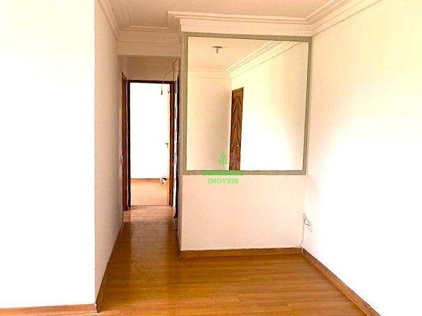 Apartamento à venda com 2 quartos, 68m² - Foto 4