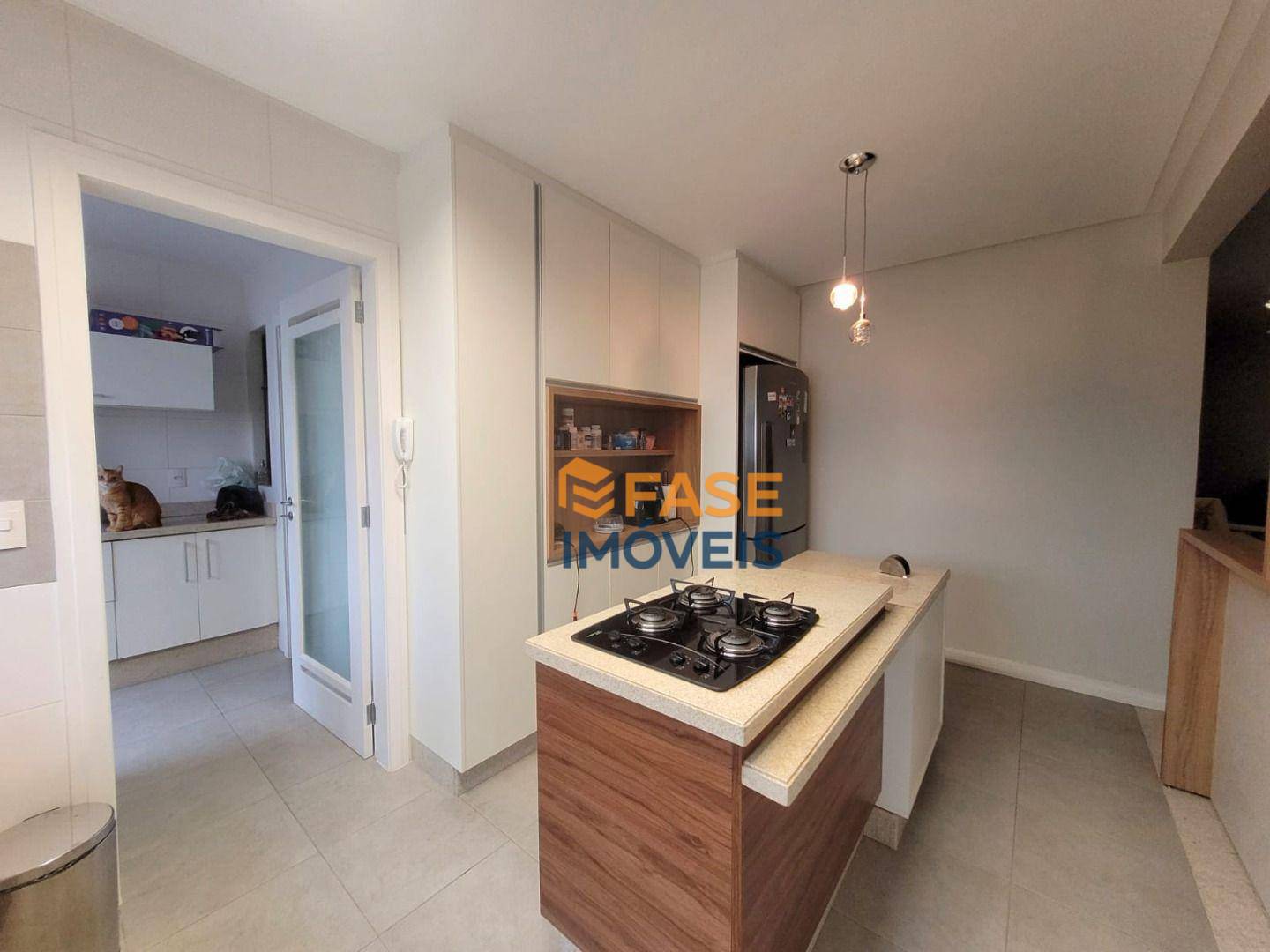 Apartamento à venda com 4 quartos, 157m² - Foto 11