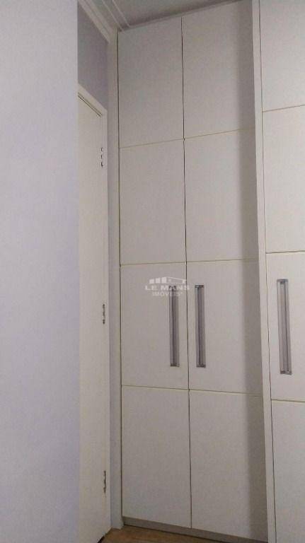 Apartamento à venda com 2 quartos, 45m² - Foto 31