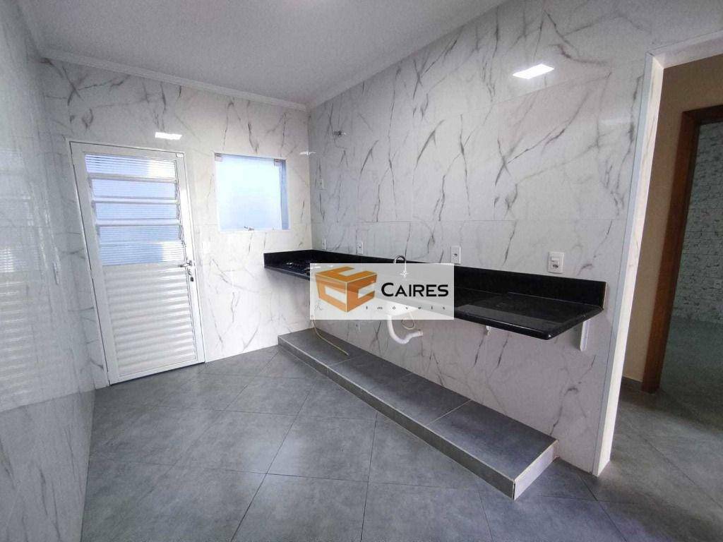 Casa à venda com 2 quartos, 185m² - Foto 9