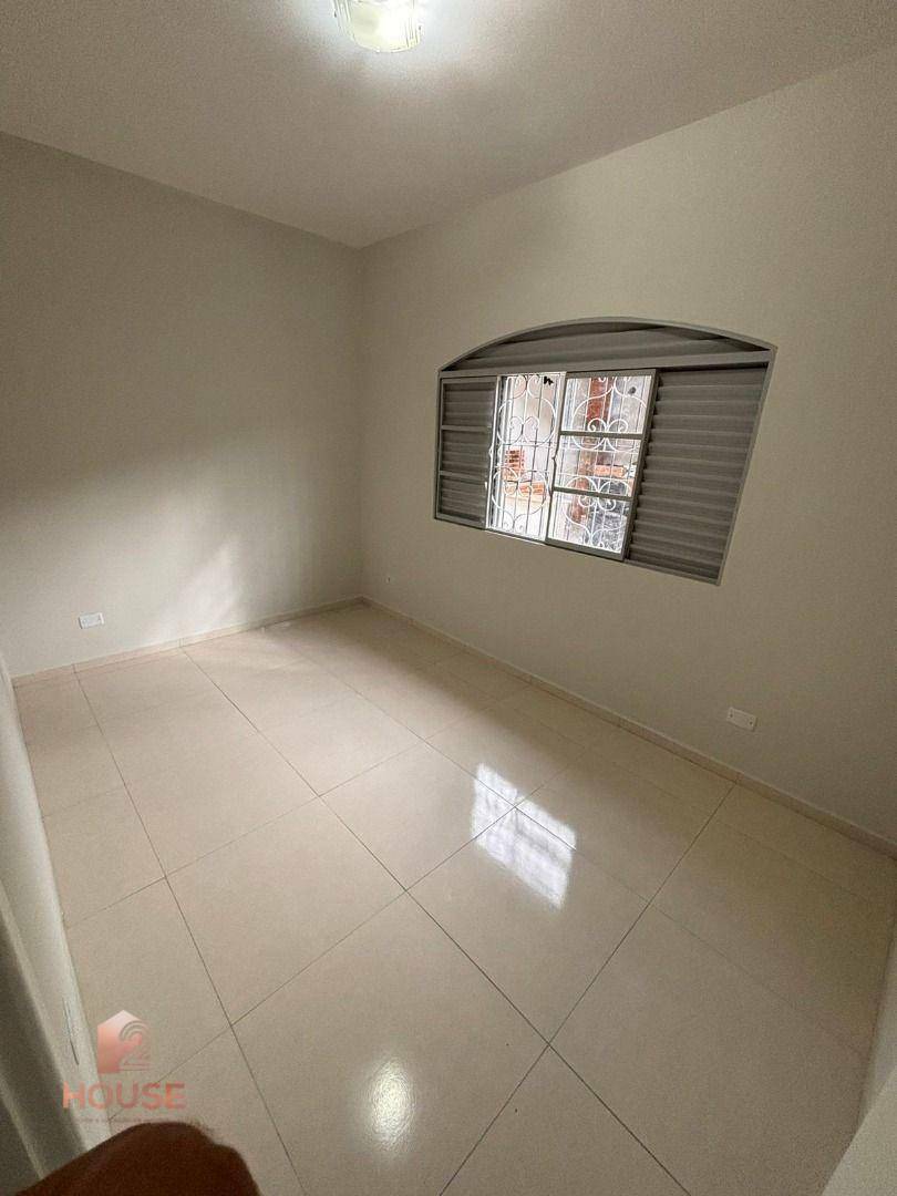 Casa para alugar, 250m² - Foto 10