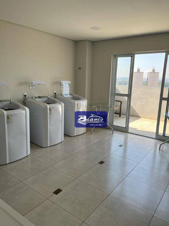 Kitnet e Studio à venda, 33m² - Foto 17