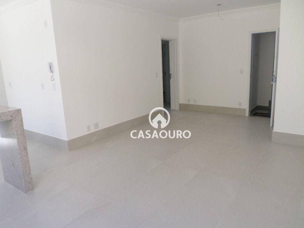 Apartamento à venda com 3 quartos, 80m² - Foto 12