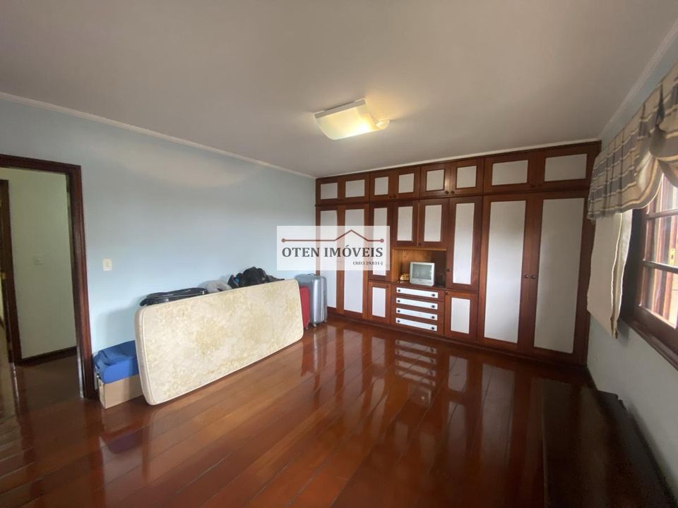 Casa de Condomínio à venda com 4 quartos, 500m² - Foto 28