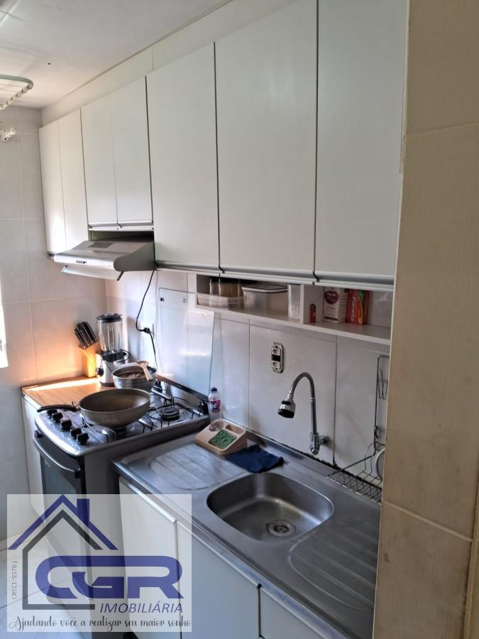 Apartamento à venda com 2 quartos, 41m² - Foto 15