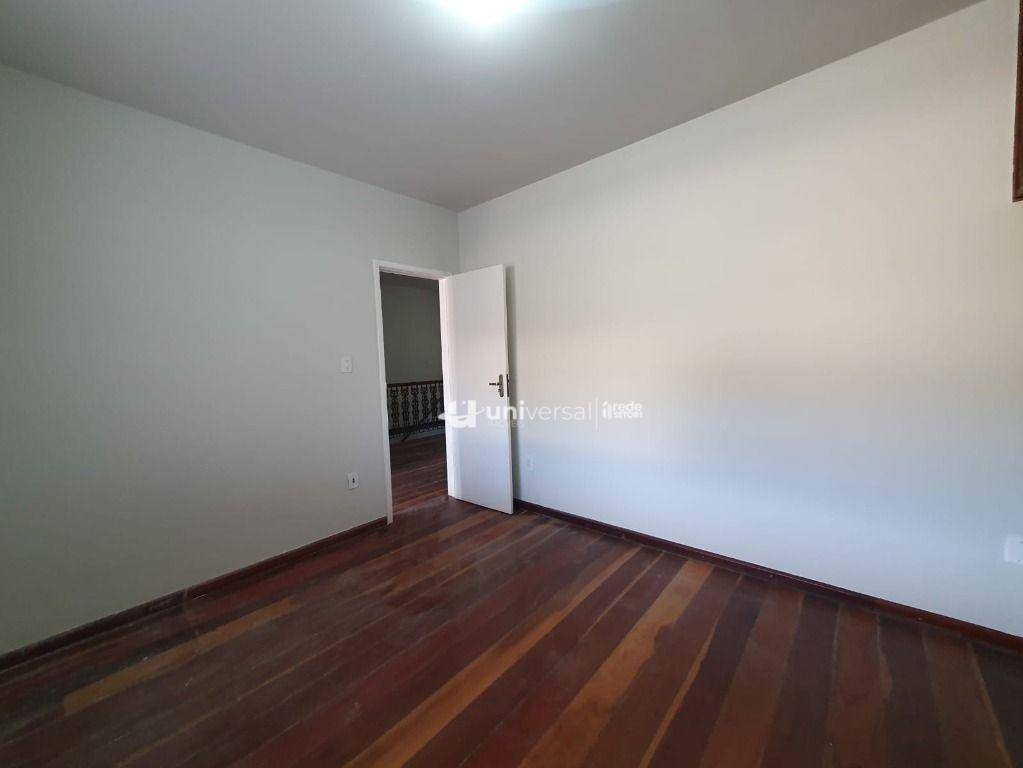 Casa de Condomínio à venda e aluguel com 4 quartos, 250m² - Foto 12