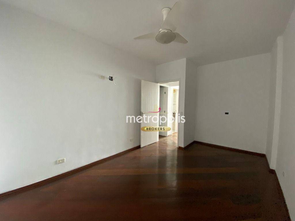 Sobrado à venda com 3 quartos, 310m² - Foto 43