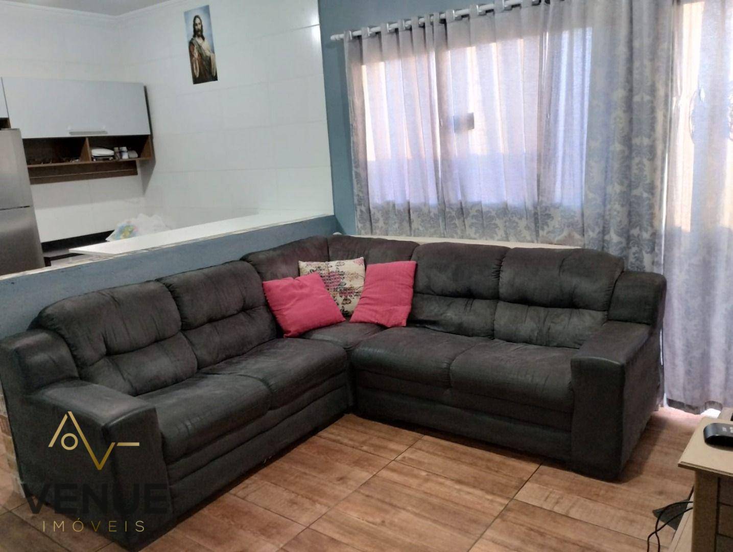 Casa à venda com 2 quartos, 69m² - Foto 3