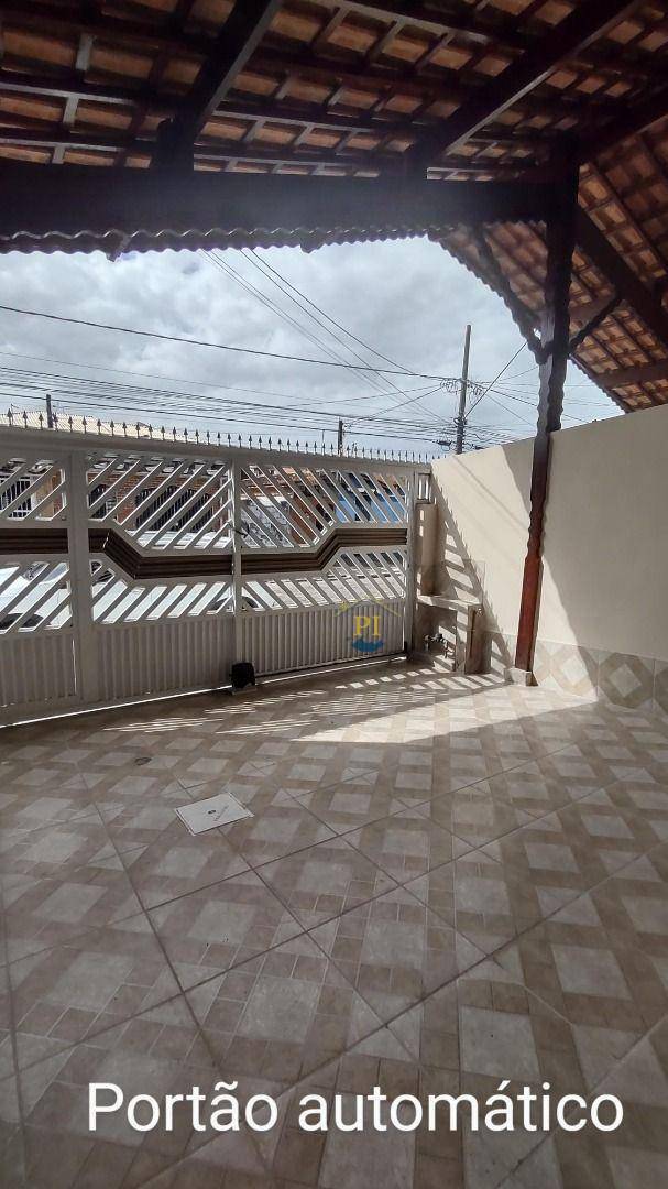 Casa à venda com 3 quartos, 75m² - Foto 4