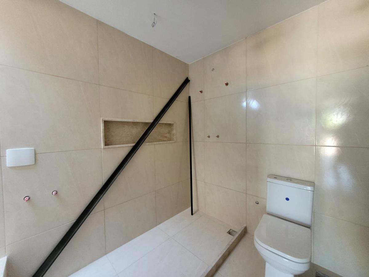 Casa de Condomínio à venda com 4 quartos, 220m² - Foto 30