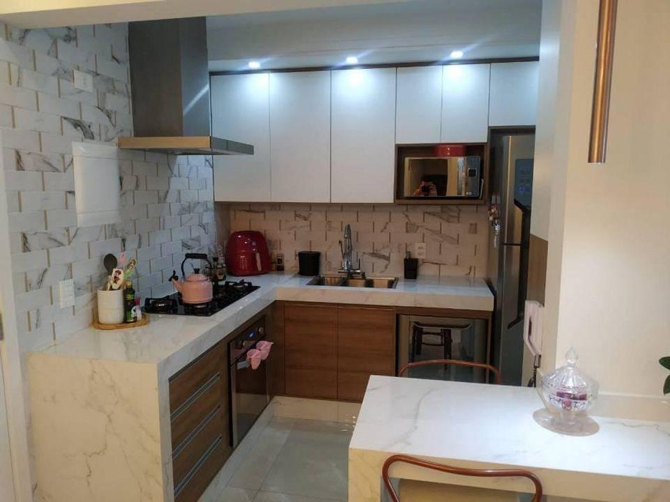 Apartamento à venda com 2 quartos, 60m² - Foto 2