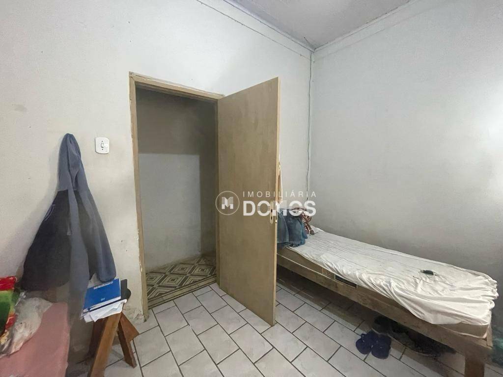 Casa à venda com 3 quartos, 90m² - Foto 14