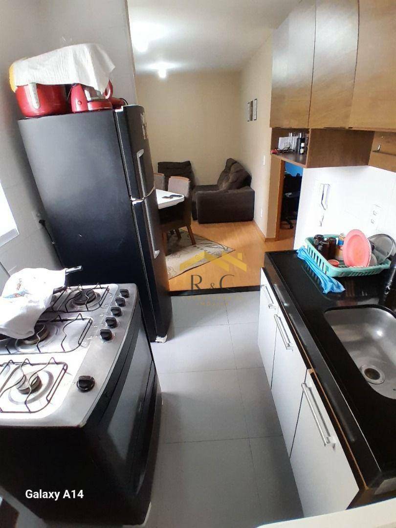 Apartamento à venda com 2 quartos, 53m² - Foto 4