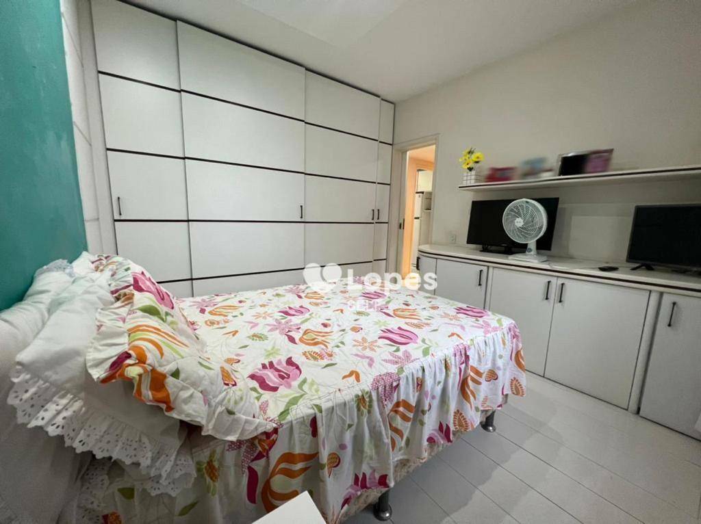 Apartamento à venda com 2 quartos, 79m² - Foto 5