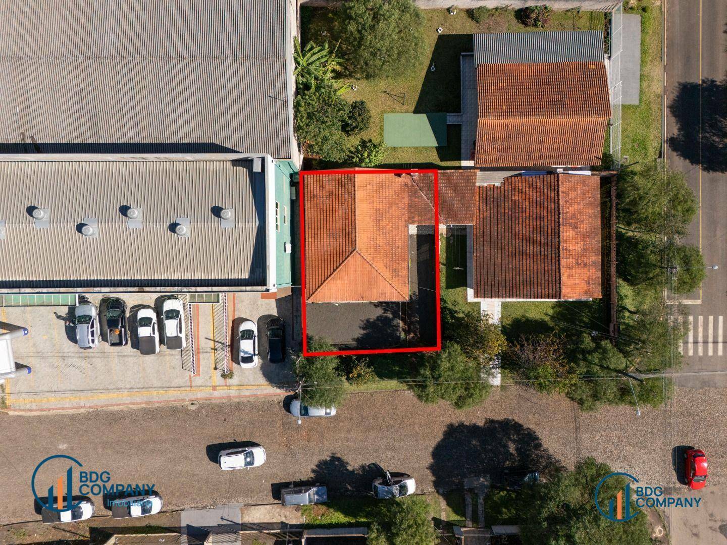 Casa à venda com 2 quartos, 80m² - Foto 4