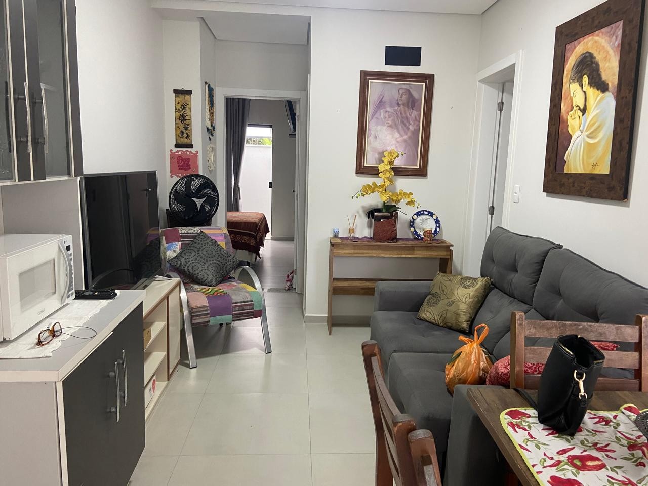 Apartamento à venda com 2 quartos, 56m² - Foto 4