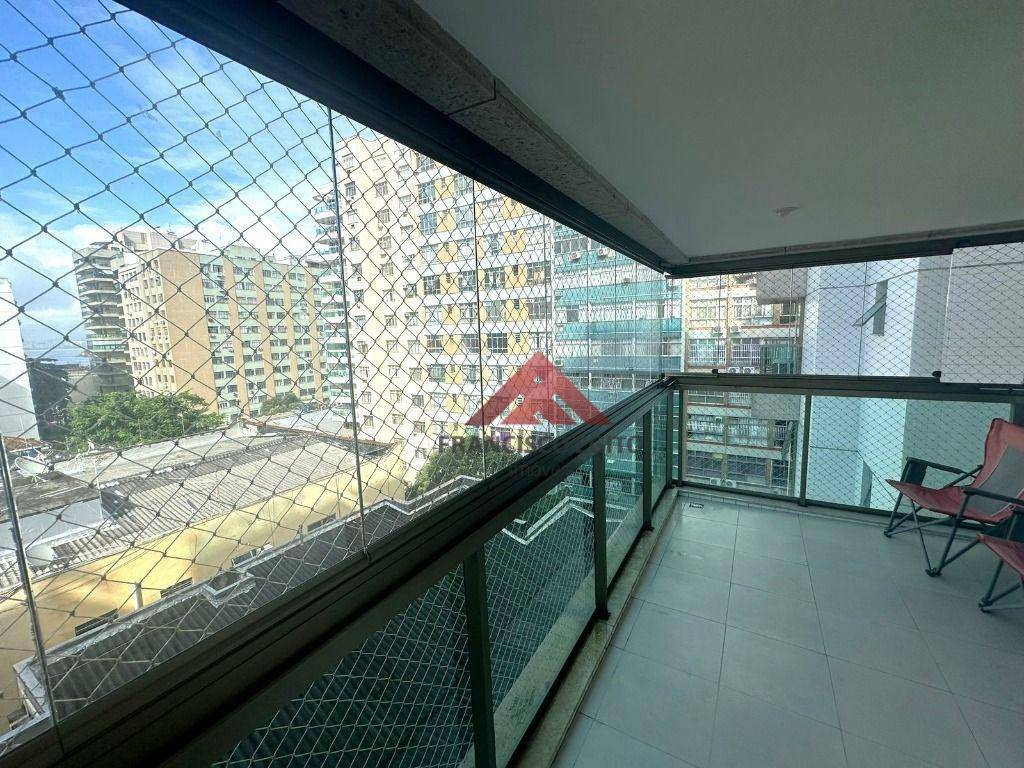 Apartamento à venda com 2 quartos, 85m² - Foto 2