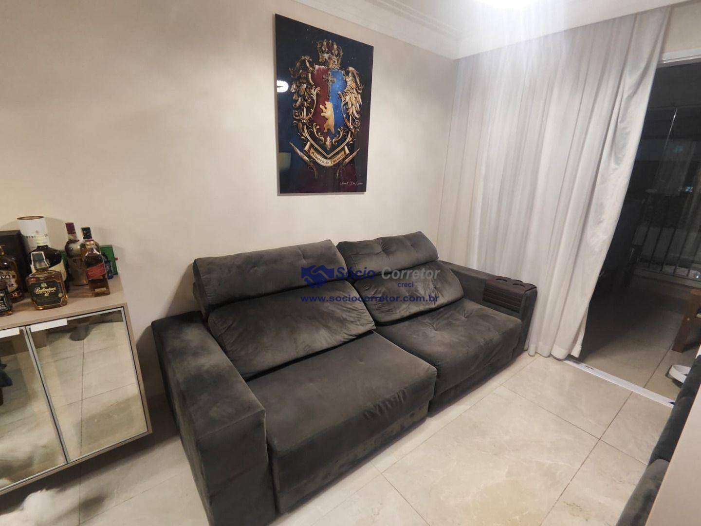 Apartamento à venda com 2 quartos, 61m² - Foto 20