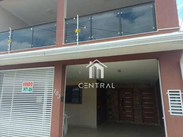 Sobrado à venda com 4 quartos, 200m² - Foto 4