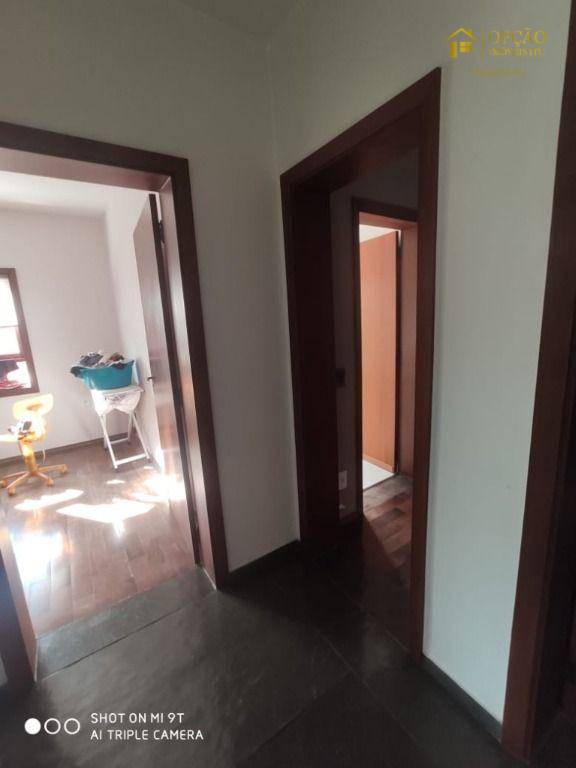 Casa de Condomínio à venda com 4 quartos, 221m² - Foto 27