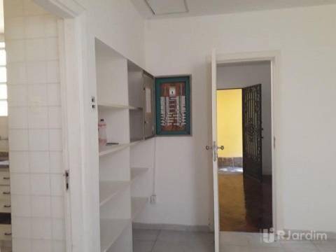 Casa à venda e aluguel com 1 quarto, 500m² - Foto 11