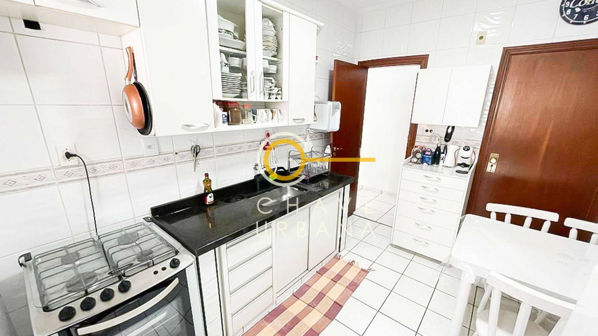 Apartamento à venda com 3 quartos, 118m² - Foto 6