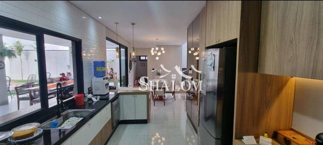 Casa, 4 quartos, 312 m² - Foto 13