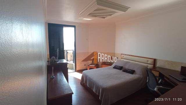 Apartamento à venda com 3 quartos, 127m² - Foto 15