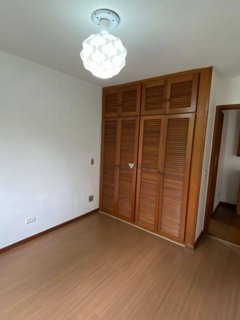 Apartamento para alugar com 1 quarto, 55m² - Foto 4