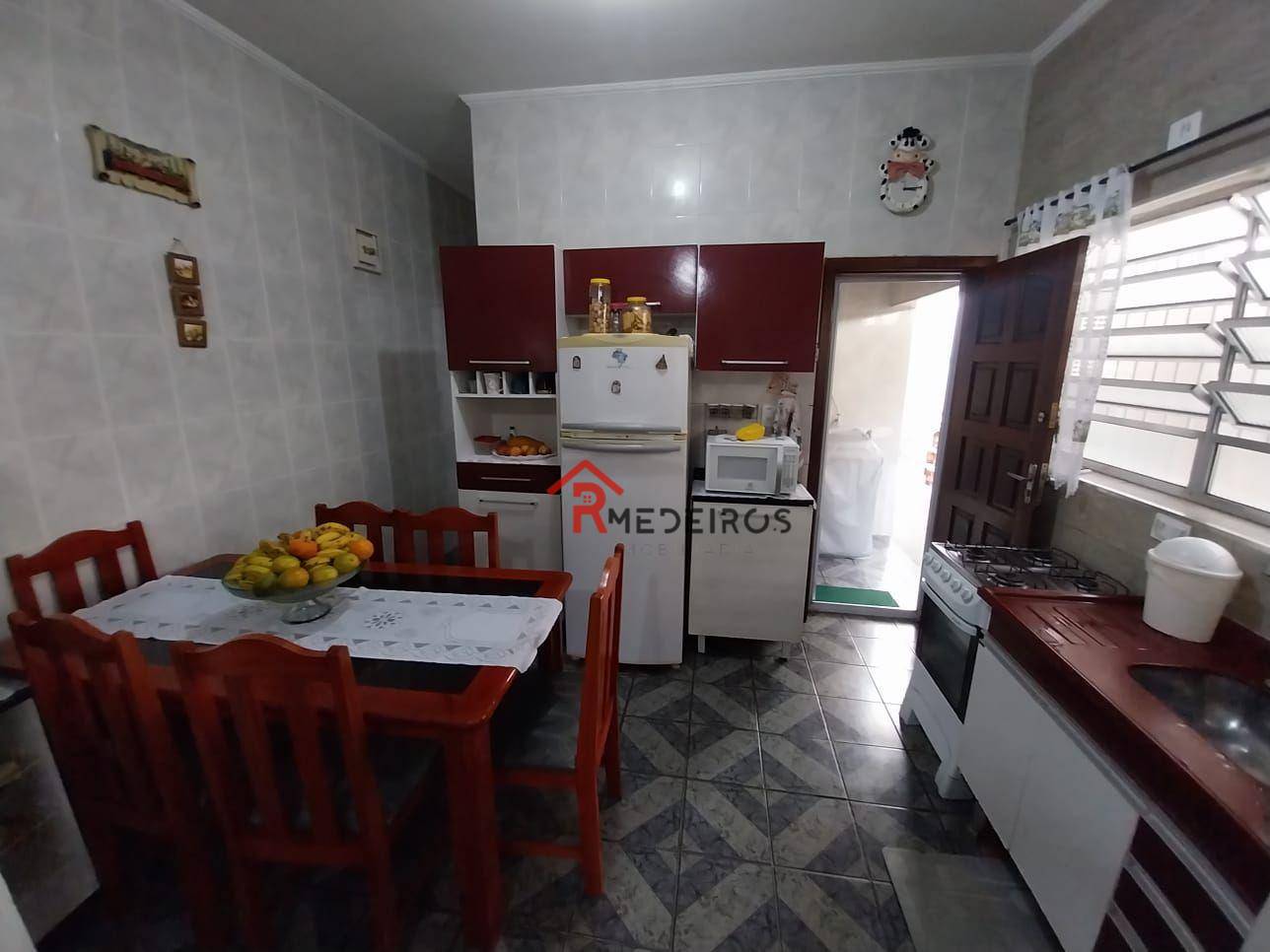 Casa à venda com 3 quartos, 97m² - Foto 18