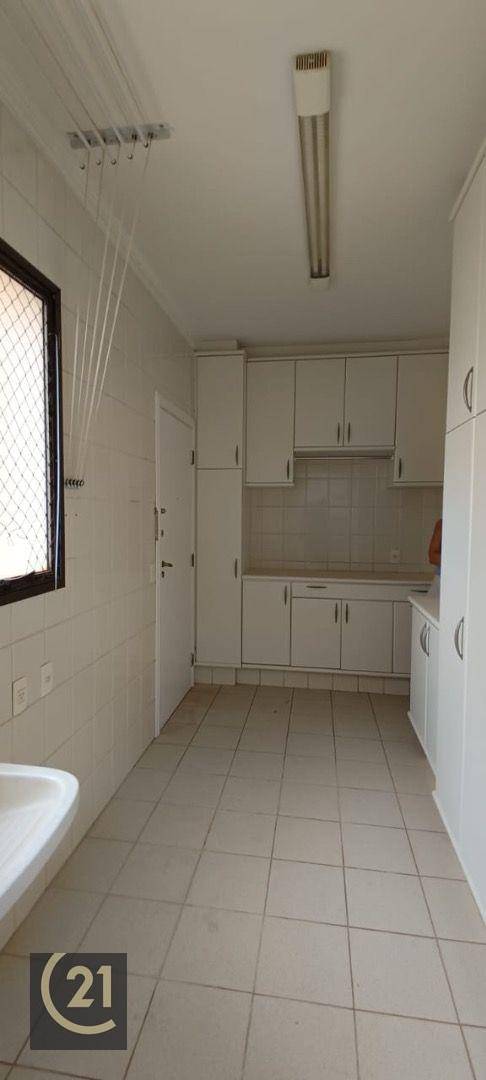 Apartamento à venda com 3 quartos, 202m² - Foto 6