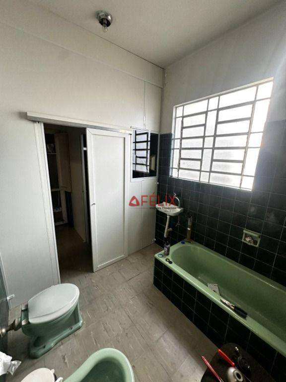 Casa à venda e aluguel, 215m² - Foto 9