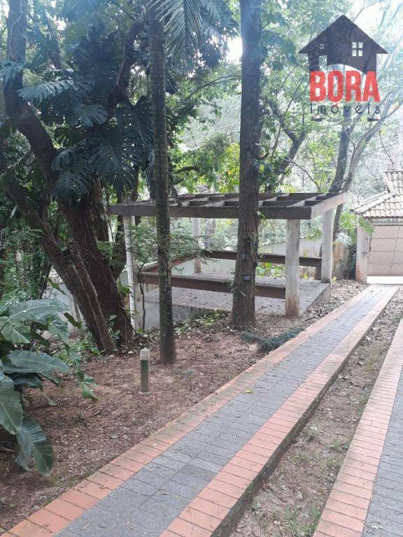 Casa de Condomínio à venda com 5 quartos, 555m² - Foto 4