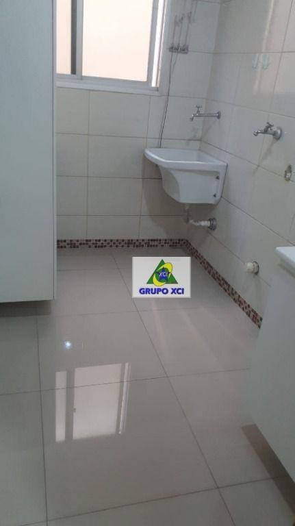 Apartamento à venda com 3 quartos, 93m² - Foto 12