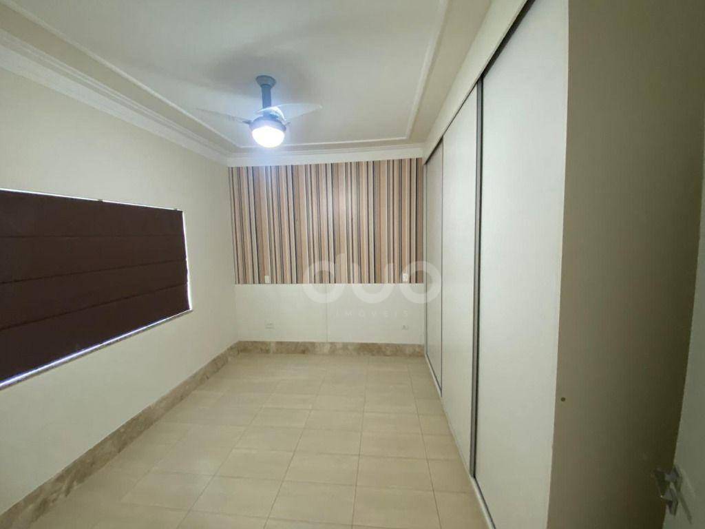 Casa à venda com 3 quartos, 200m² - Foto 16