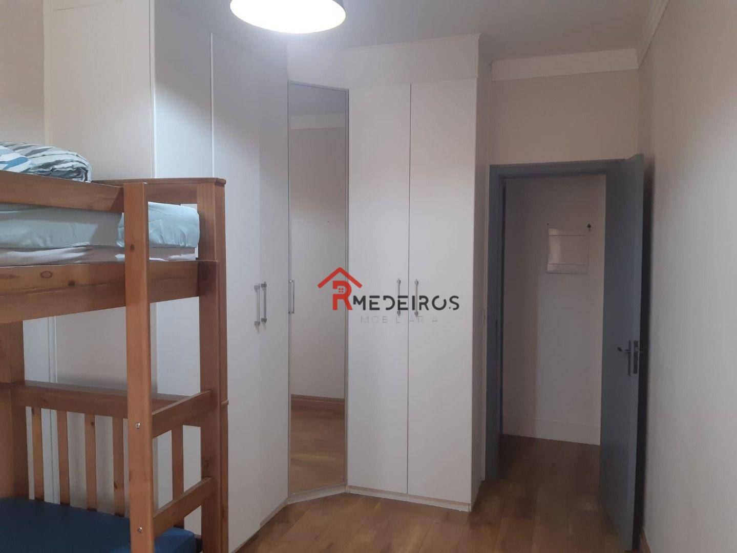 Apartamento à venda com 1 quarto, 50m² - Foto 17