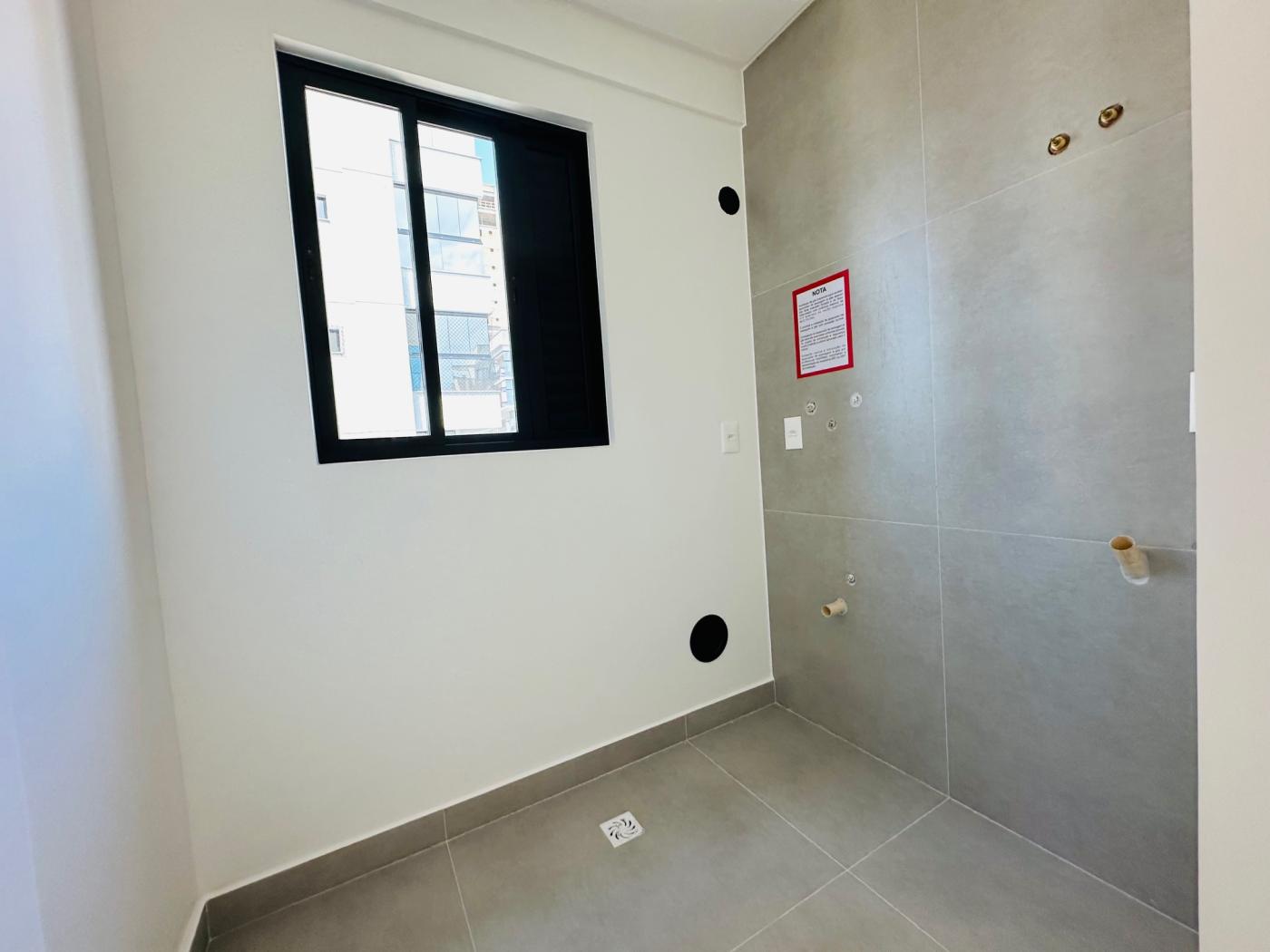 Apartamento à venda com 3 quartos, 110m² - Foto 9