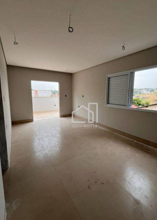 Casa de Condomínio à venda com 3 quartos, 250m² - Foto 8