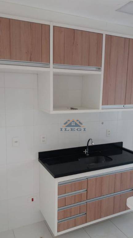 Apartamento para alugar com 3 quartos, 64m² - Foto 3